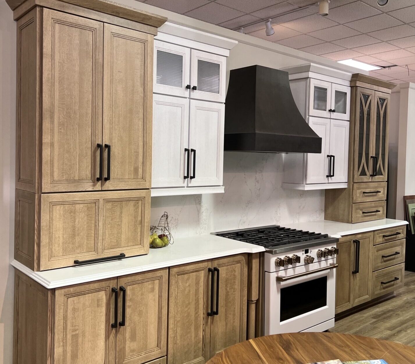 BKT Wilmington De Showroom white and wooden kitchen